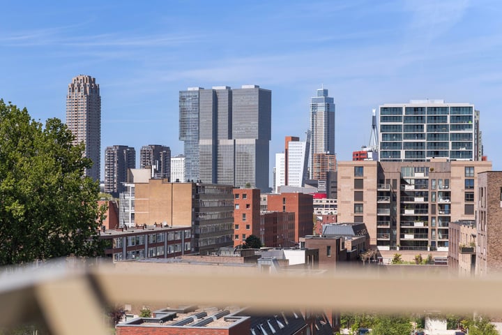 Laan op Zuid 1445 in Rotterdam foto
