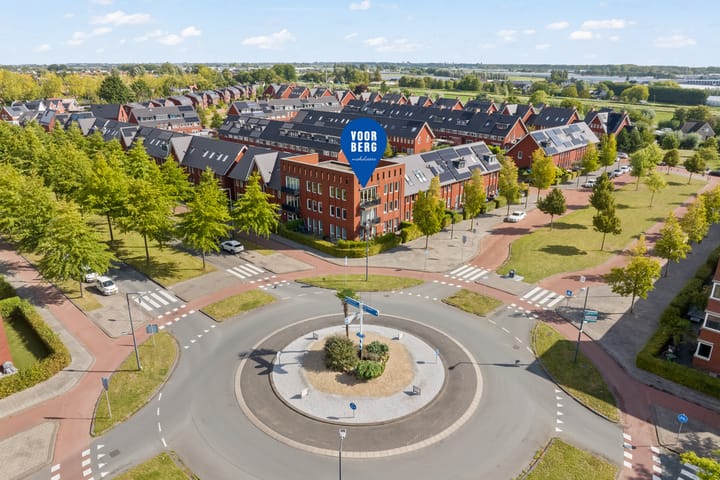 Laan van Avant-Garde 298 in Rotterdam foto