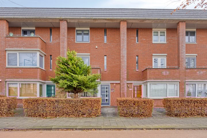 Laan van Avant-Garde 352 in Rotterdam