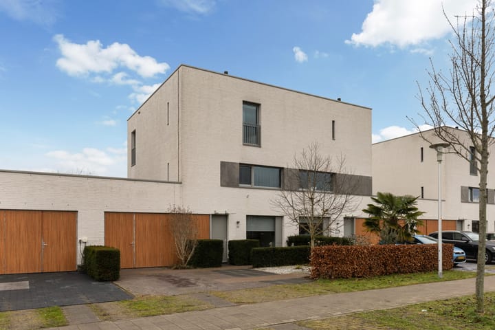 Laan van de Charleston 13 in Apeldoorn foto