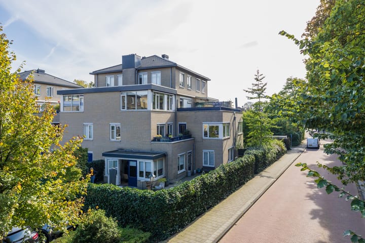 Laan van Dick Laan 11 in Heemstede