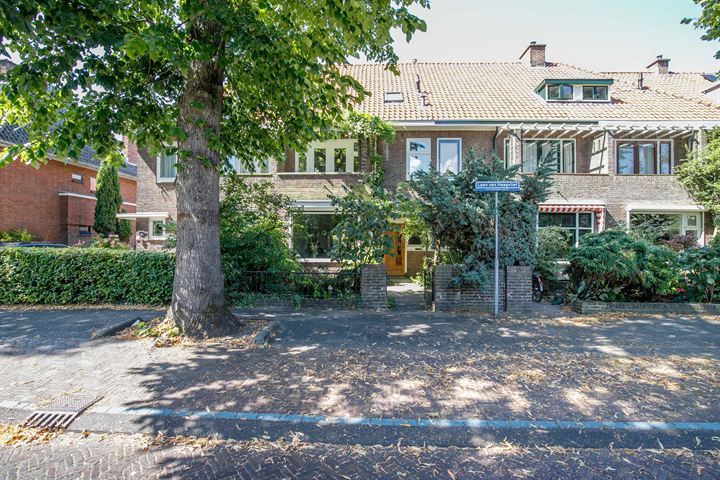 Laan van Haagvliet 25 in Voorburg foto