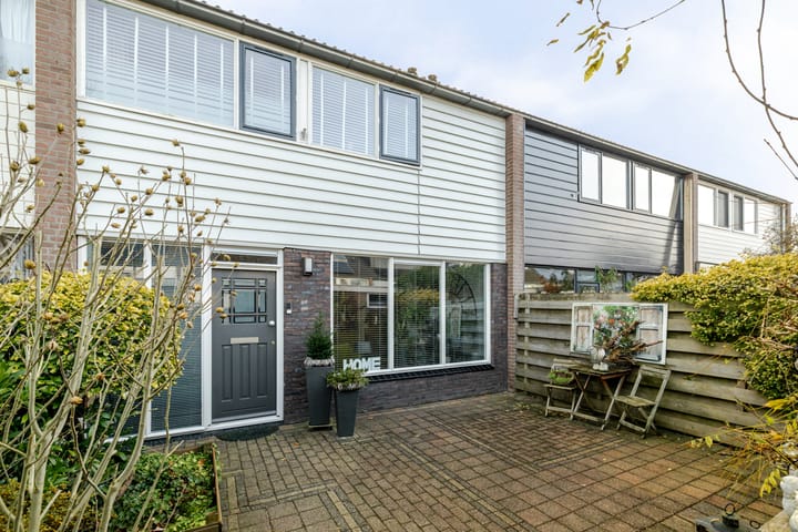 Laan van het Kwekebos 263 in Emmen foto