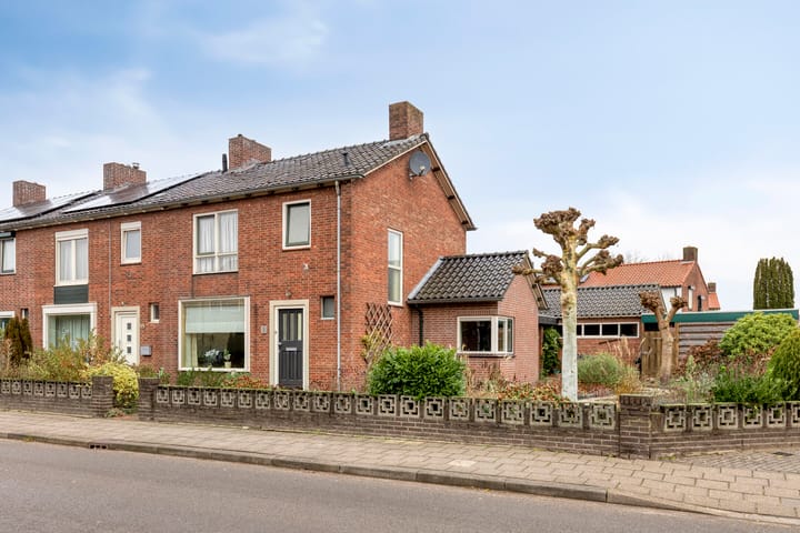 Laan van Hilbelink 57 in Winterswijk foto