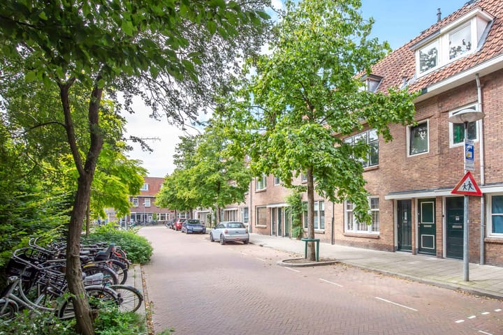 Laan van Soestbergen 15 in Utrecht