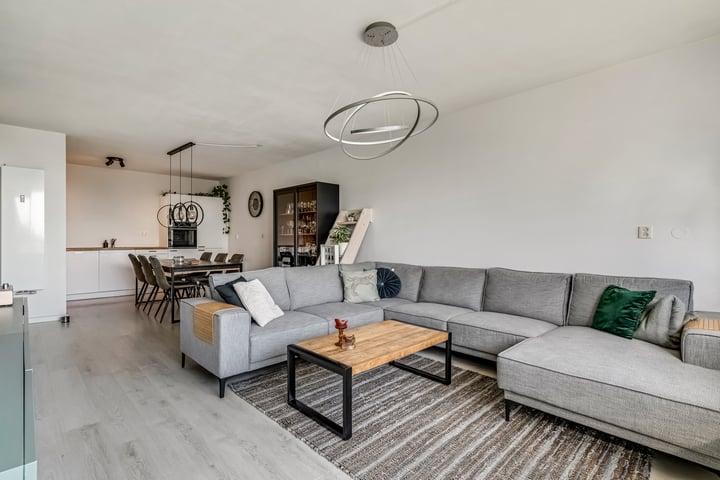 Laan van Vollenhove 318 in Zeist foto