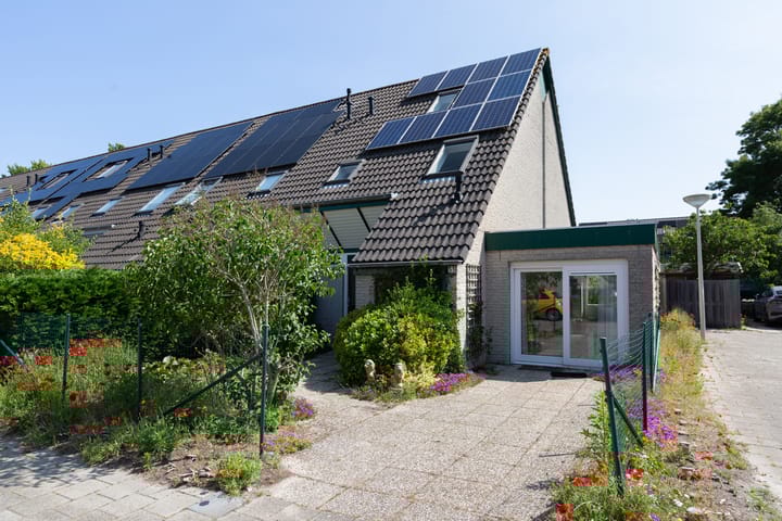 Laan van Vredestein 53 in 's-Gravenhage foto