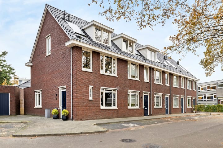 Laapersboog 32 in Hilversum foto