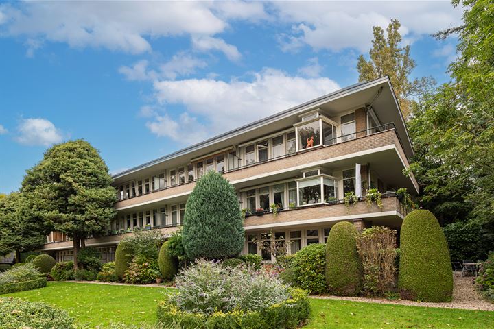 Lambertus Hortensiuslaan 26 in Hilversum foto