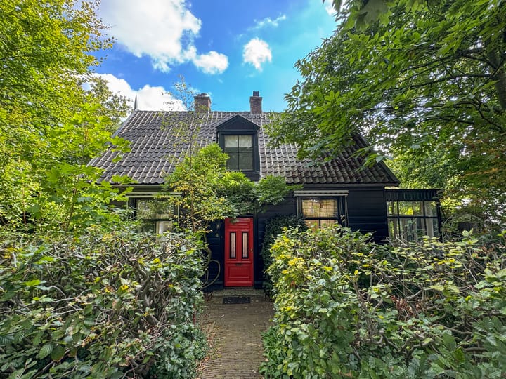 Lambertus Hortensiuslaan 4 in Naarden foto