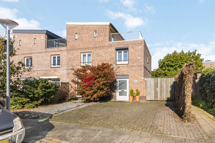 Lambertusstraat 16 in Uden foto