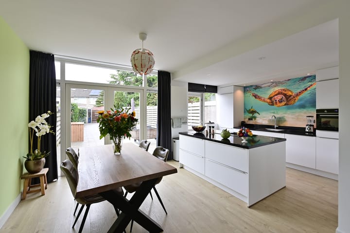 Lamoenweg 6 in Huizen foto