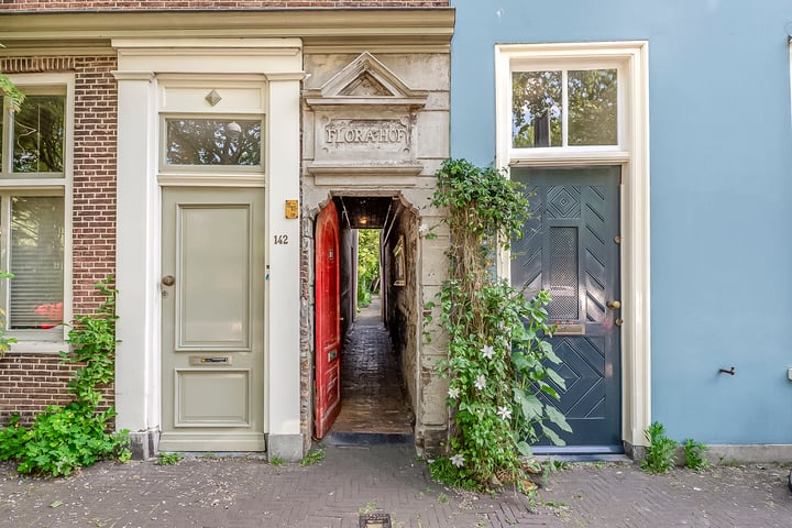 Lange Beestenmarkt 154 in 's-Gravenhage foto