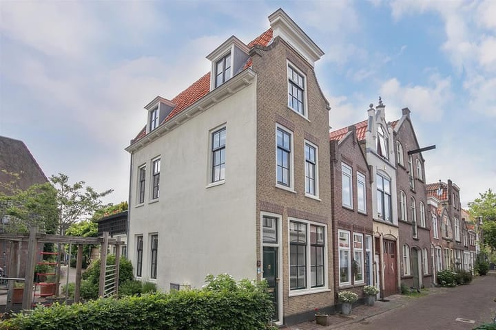 Lange Dwarsstraat 31 in Gouda foto