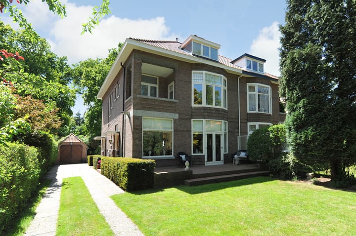 Lange Kerkdam 94 in Wassenaar foto