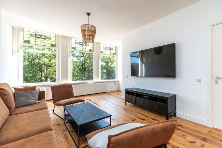 Lange Nieuwstraat 111 in Schiedam foto