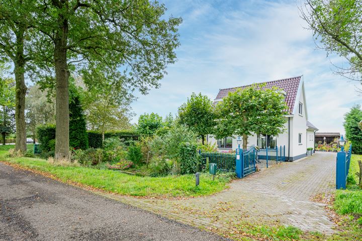 Lange Uitweg 23 in Schalkwijk foto