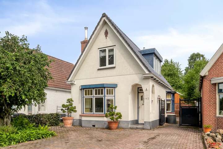 Langeleegte 143 in Veendam foto