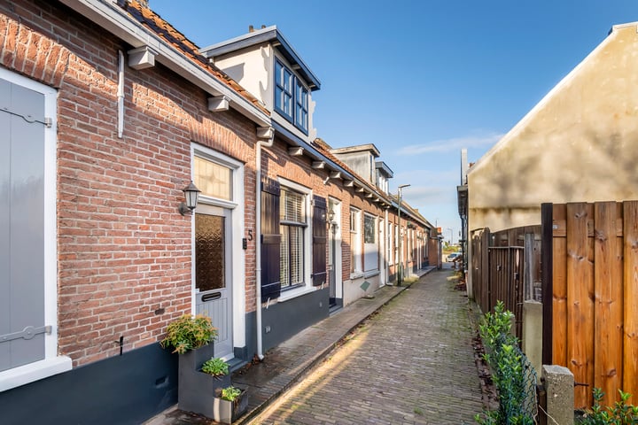 Langesteeg 7 in Werkendam foto