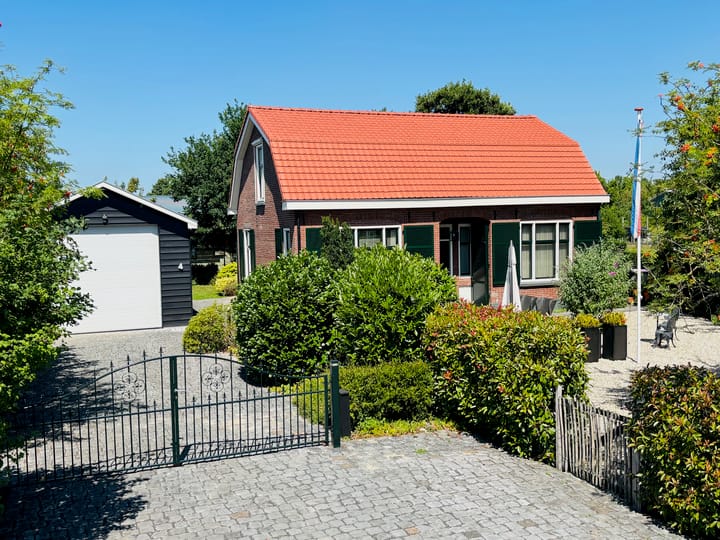 Langeweg 4 in Zuidland foto