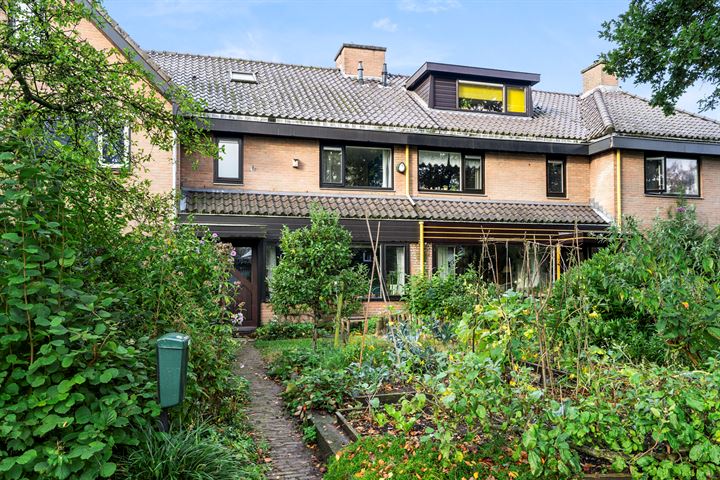 Langhoven 72 in Bennekom foto