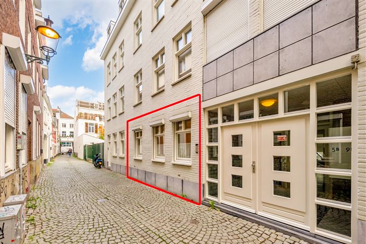 Lantaarnstraat 7A in Maastricht foto