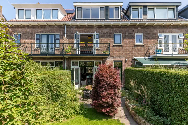 Larikslaan 222 in Rotterdam foto