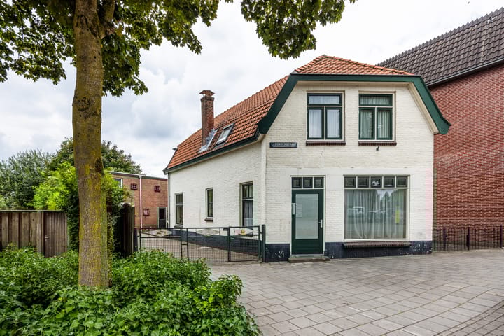 Lasonderstraat 1A in Enschede foto
