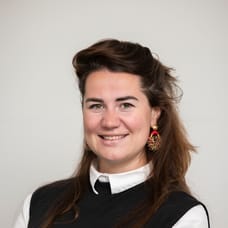 Foto van Laura Over de Vest