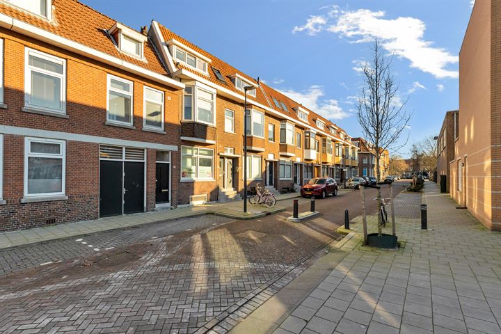 Laurens Costerstraat 21B in Schiedam foto