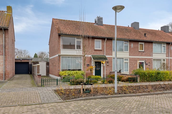 Lavendelstraat 9 in Nuenen foto