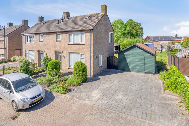 Lazarusbocht 5 in Oirschot foto