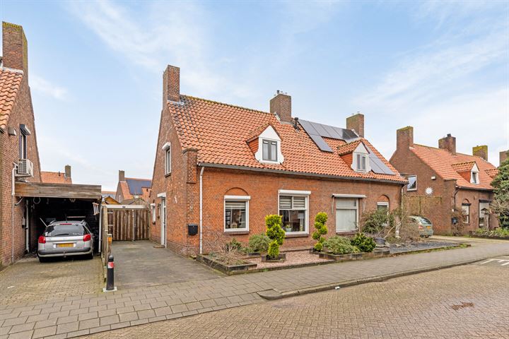 Le Sage ten Broekstraat 15 in Grave foto