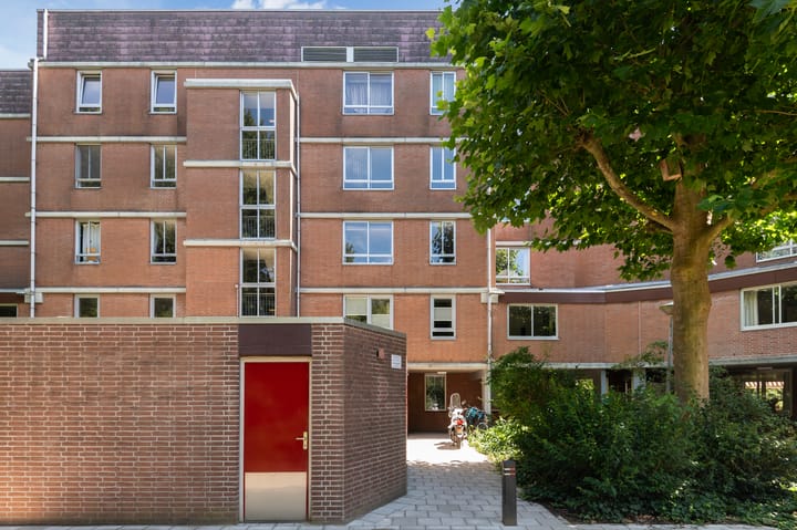 Leerdamhof 245 in Amsterdam foto