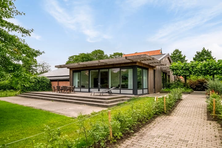 Leeuwarderweg 10F in Snikzwaag foto