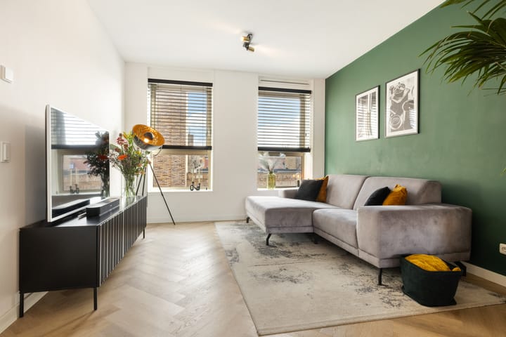 Leeuwendalersweg 103 in Amsterdam foto