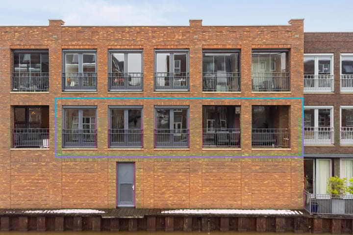 Leidsestraatweg 141C in Woerden foto