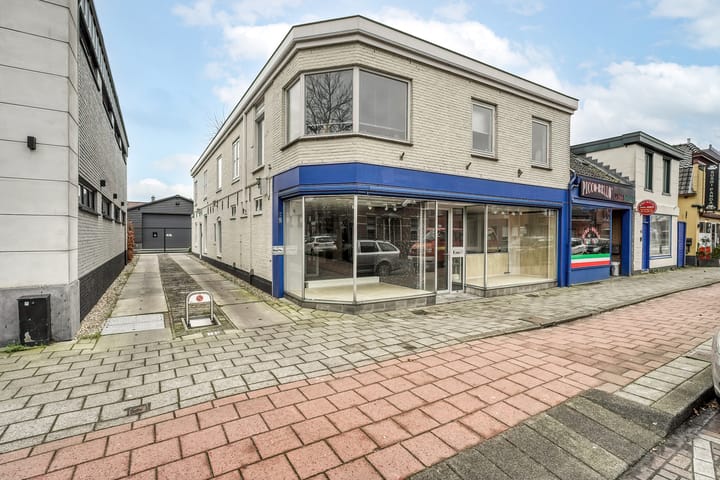 Leidseweg 52 in Voorschoten foto