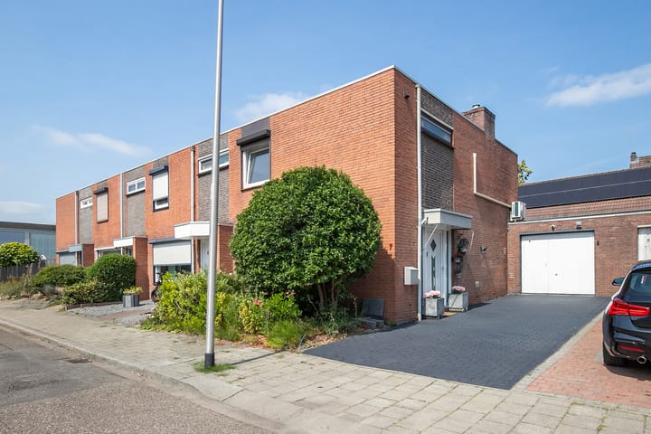 Leienhoesstraat 7 in Heerlen