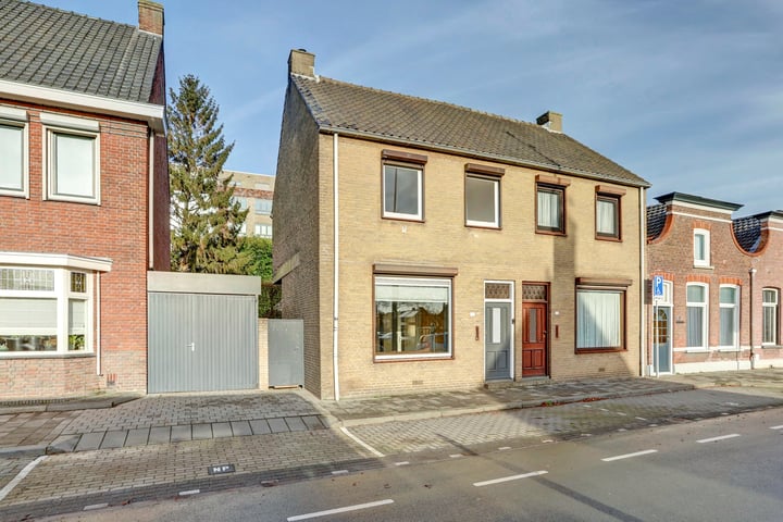 Leijsenhoek 113 in Oosterhout foto