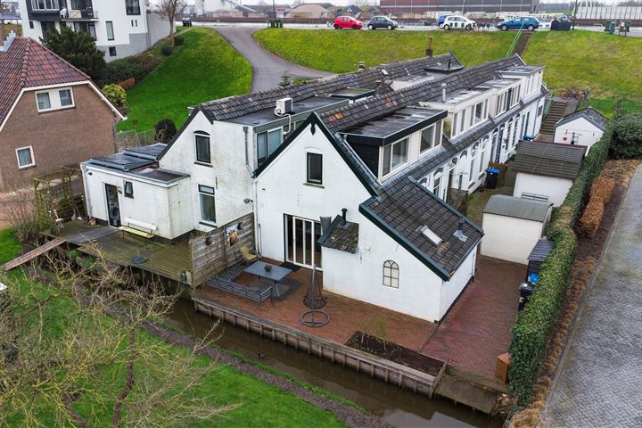 Lekdijk-West 49 in Schoonhoven foto