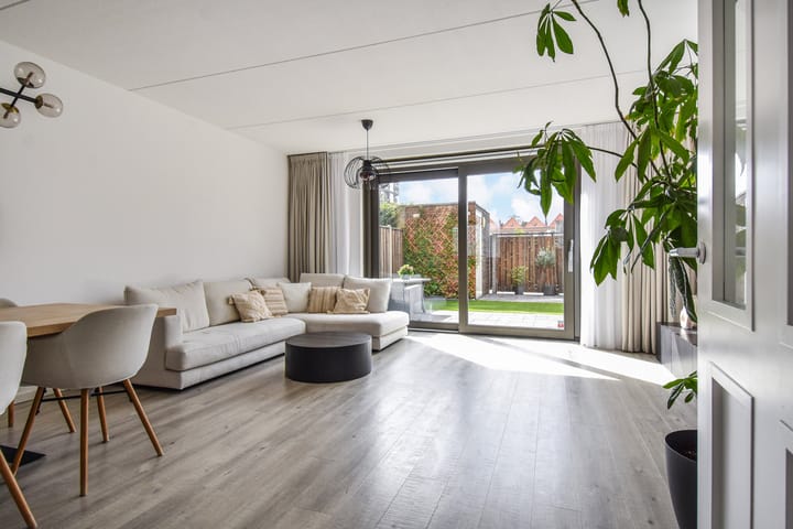 Lekstraat 135 in 's-Gravenhage foto