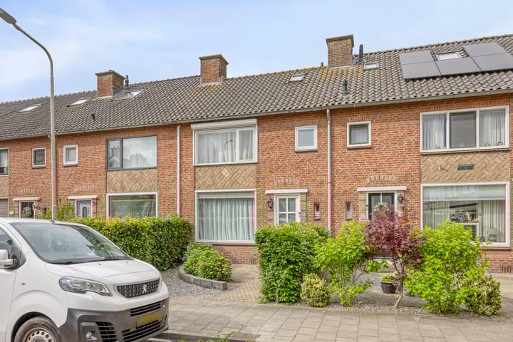 Lekstraat 15 in Alblasserdam foto
