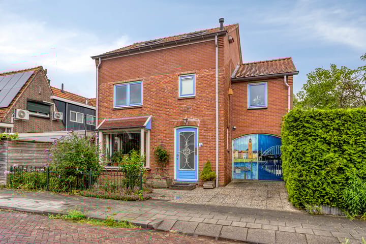 Leliestraat 1 in Deventer foto