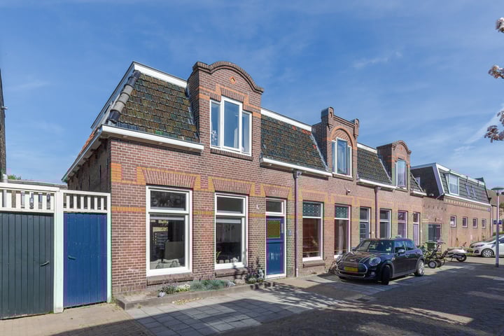 Leliestraat 9 in Sneek
