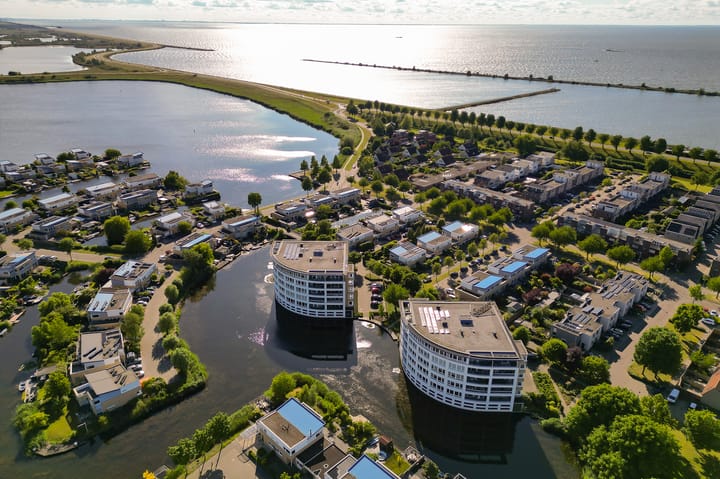 Lemmerstraat 145 in Lelystad foto