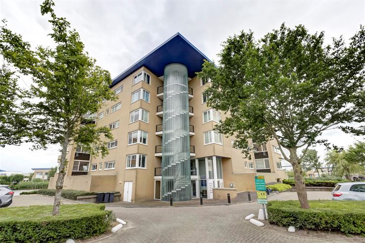 Lemmerstraat 151 in Lelystad foto