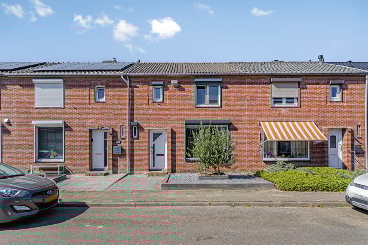 Leonard Meullenersstraat 38 in Sittard foto