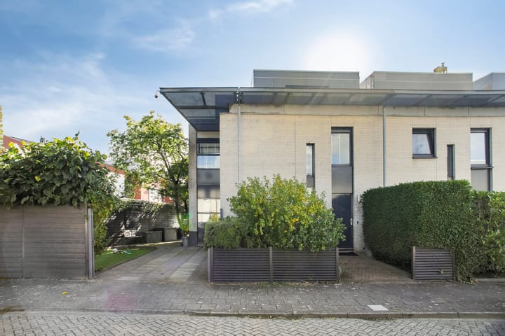 Lepelaar 1 in Ouderkerk aan de Amstel foto