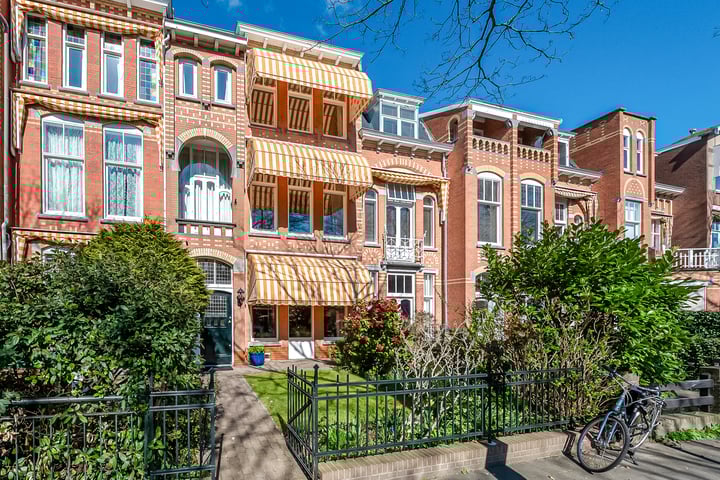 Leuvensestraat 58 in 's-Gravenhage foto